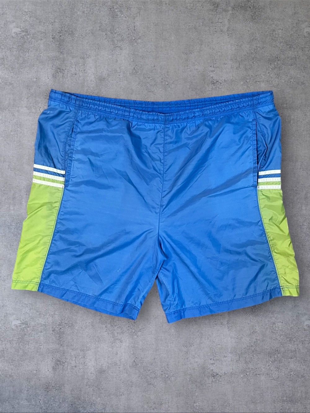 Vintage 90s / y2k adidas Blue & Green Colorblock Retro Sz L Swim Trunks